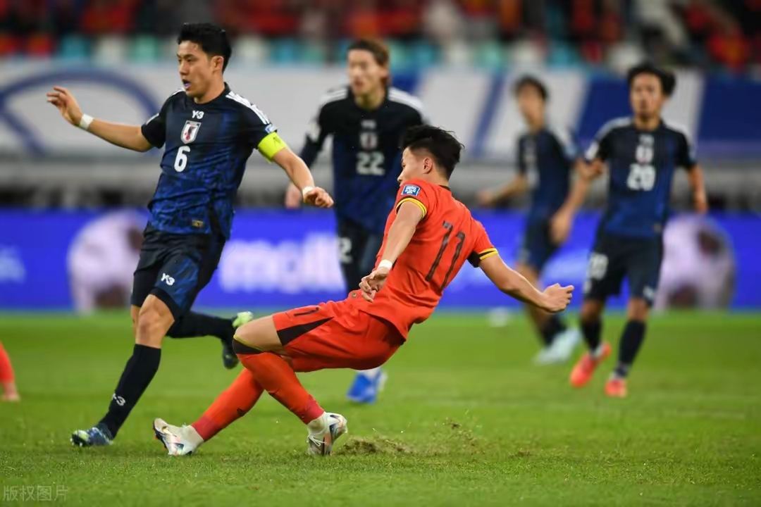 葡萄牙队鏖战日本队,林高远高光表现 葡萄牙队鏖战日本队,林高远高光表现