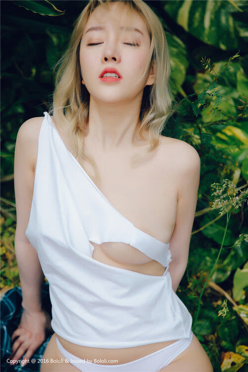 西甲国家德比焦点战与乌克兰全面压制阿森纳的足球深思