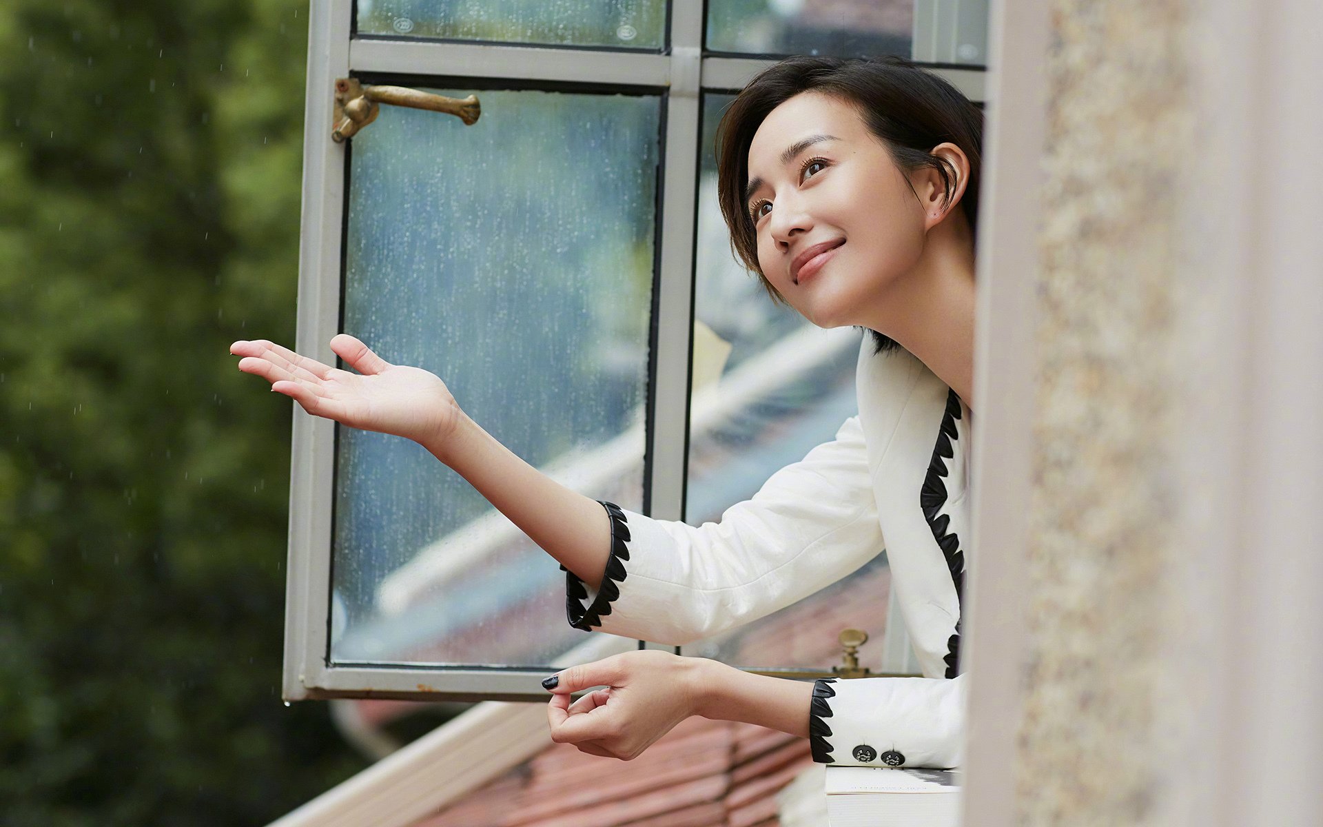 英超争冠焦点战烽烟四起,那不勒斯收割乌拉圭新星引全球瞩目