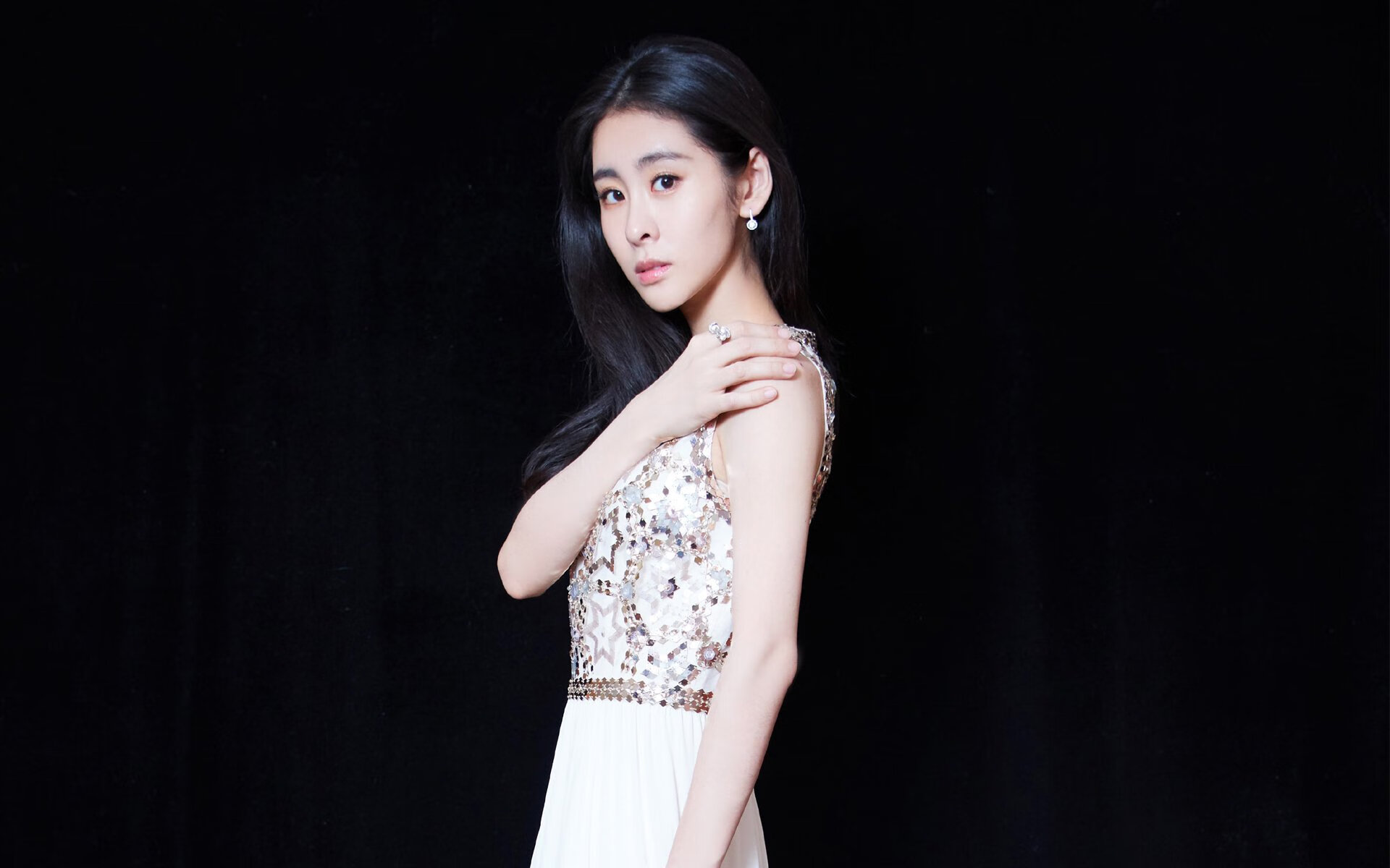 格纳布里，年度焦点之夜的完美颠覆者